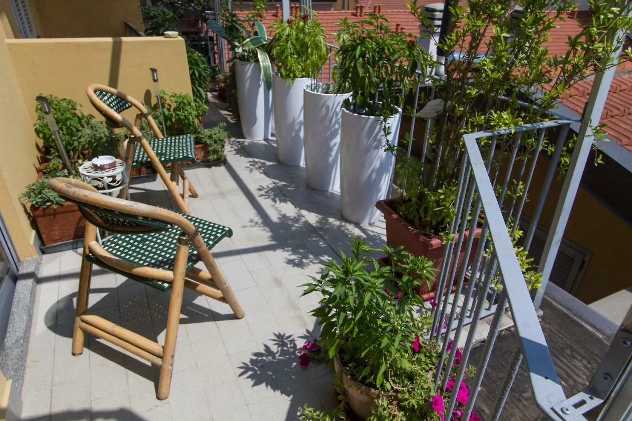 Oda ve Kahvaltı B&B Antico Cortile Milano